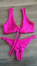 Load image into Gallery viewer, Hot pink lazo