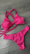 Load image into Gallery viewer, Pink knot