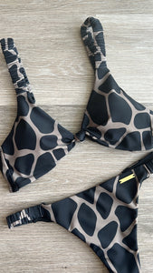 Black leopard knot