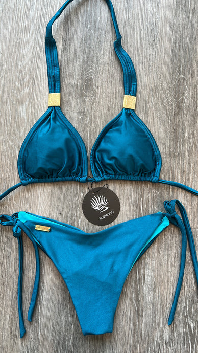 Luxury cobalt blue strips