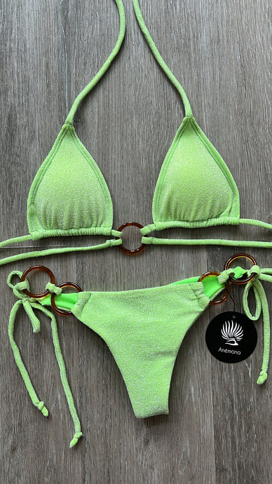 Green apple ring