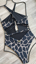 Load image into Gallery viewer, Sagittarius animal print