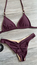 Load image into Gallery viewer, Burgundy with rings