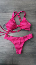Load image into Gallery viewer, Pink knot