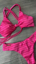 Load image into Gallery viewer, Pink knot