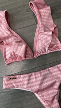 Load image into Gallery viewer, Rose ruffle
