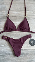 Load image into Gallery viewer, Burgundy with rings