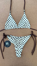 Load image into Gallery viewer, Polka dots butter yellow
